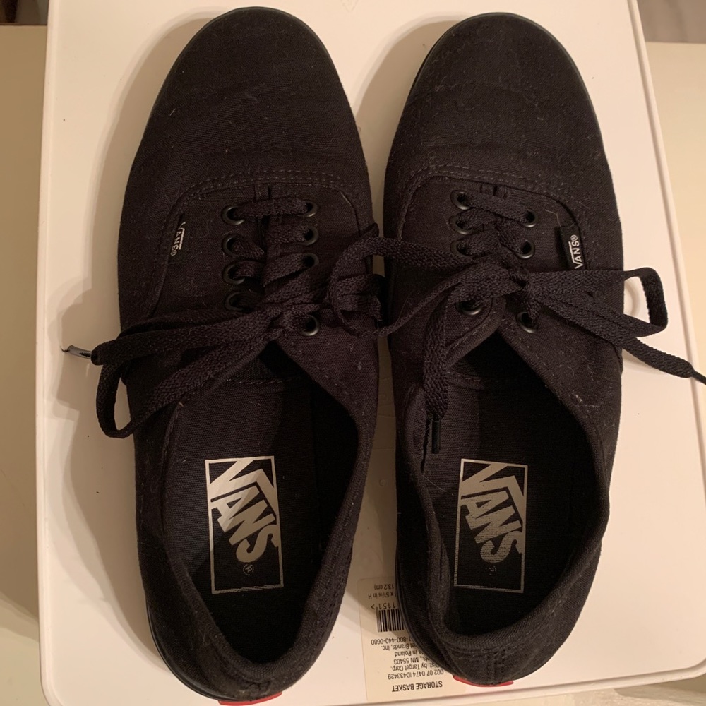 VANS black canvas Womens 9 or Mens 7.5
